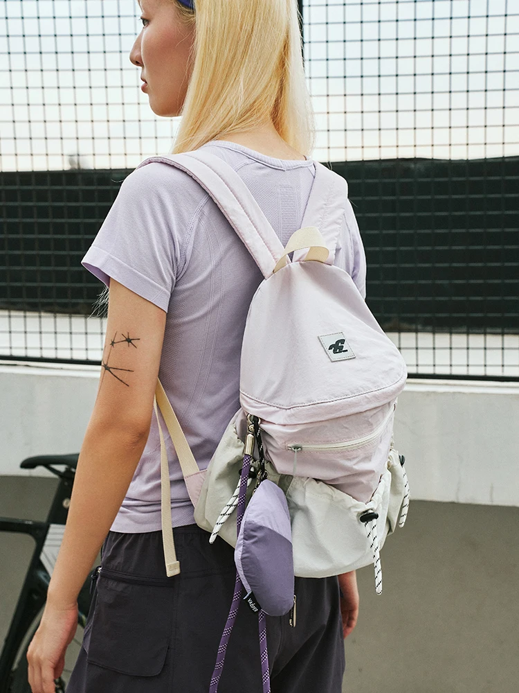 VAOPER 2025 New Double Shoulder Bag Sporty Short Trip Commuting Unisex Large Capacity Backpack Outdoor Functional Style Nylon...
VAOPER 2025 New Double Shoulder Bag Sporty Short Trip Commuting Unisex Large Capacity Backpack Outdoor Functional Style Nylon...