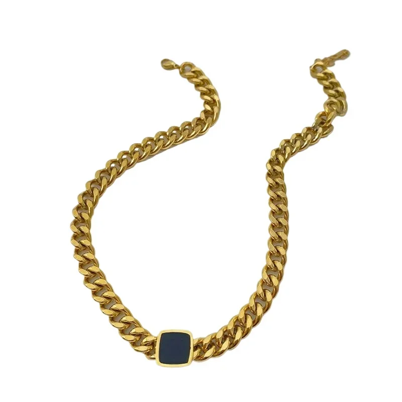 *Fashion Jewelry Personalized and Exaggerated Titanium Steel Thick Chain Necklace Versatile Black Square Pendant For Women
*Fashion Jewelry Personalized and Exaggerated Titanium Steel Thick Chain Necklace Versatile Black Square Pendant For Women