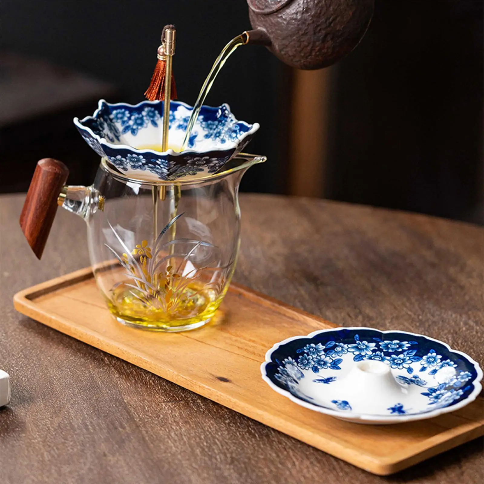 Ceramic Tea Strainer Filter Unique Tea Ceremony Utensils Tea Leak Tea Colander for Office Teahouse Tabletop Collections Decor
Ceramic Tea Strainer Filter Unique Tea Ceremony Utensils Tea Leak Tea Colander for Office Teahouse Tabletop Collections Decor