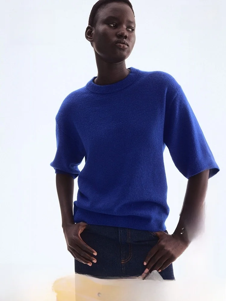 Fashionable Knitted T-Shirt Women's Casual Loose Fit Polyester Blend Comfortable Soft Polyester Fiber Acrylic Wool Spandex
Fashionable Knitted T-Shirt Women's Casual Loose Fit Polyester Blend Comfortable Soft Polyester Fiber Acrylic Wool Spandex