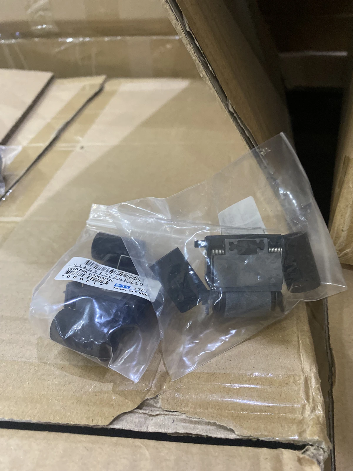 5X 40X8736 41X0917 40X9108 ADF Pickup Separation Roller Tire for Lexmark MX310 MX410 MX510 MX511 MX610 MX611 CX310 CX410 CX510
5X 40X8736 41X0917 40X9108 ADF Pickup Separation Roller Tire for Lexmark MX310 MX410 MX510 MX511 MX610 MX611 CX310 CX410 CX510