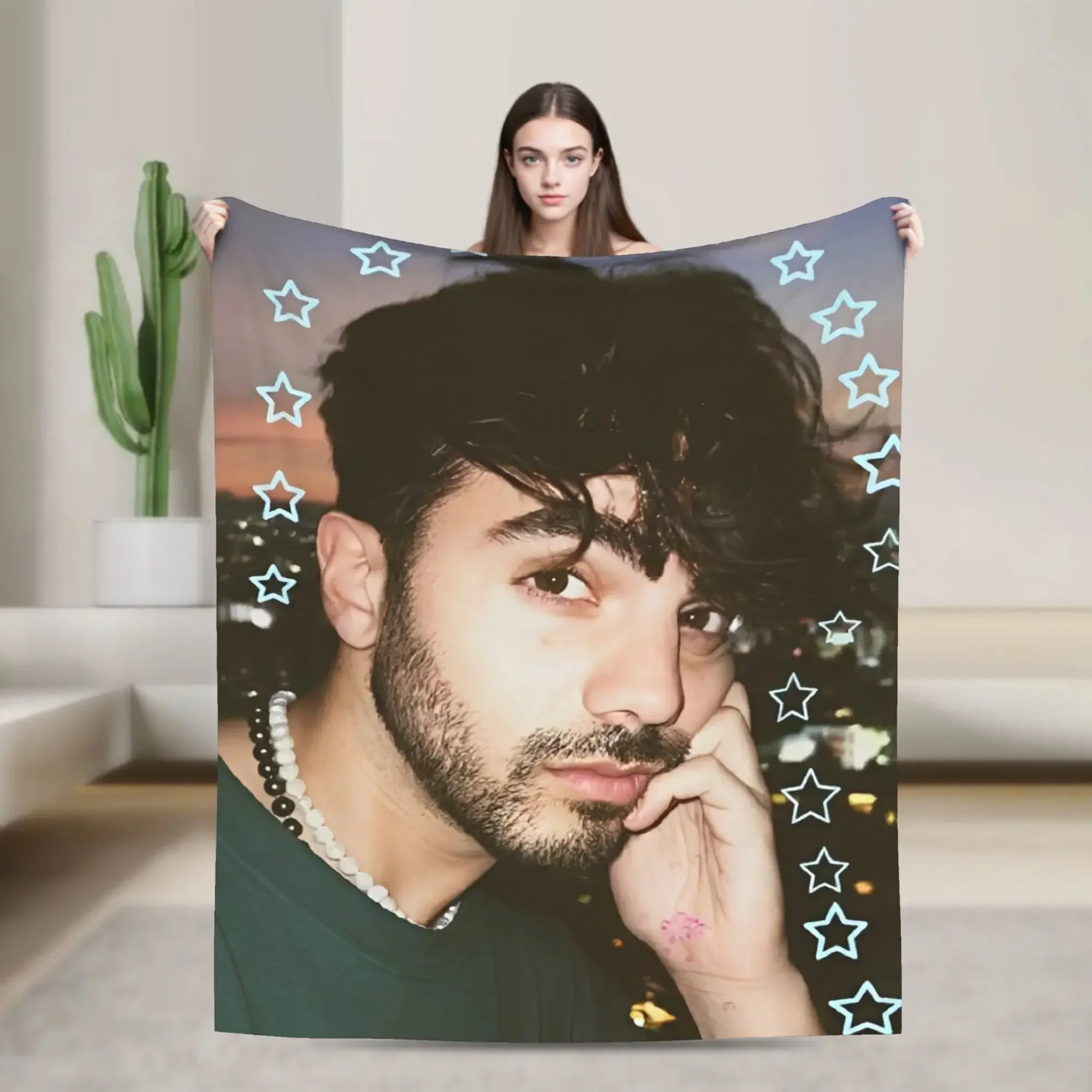 Плюшевый плед Fede VVigevani Blanket Club Misterios: Теплый, модный, для спальни, декоративное фланелевое покрывало
Плюшевый плед Fede VVigevani Blanket Club Misterios: Теплый, модный, для спальни, декоративное фланелевое покрывало