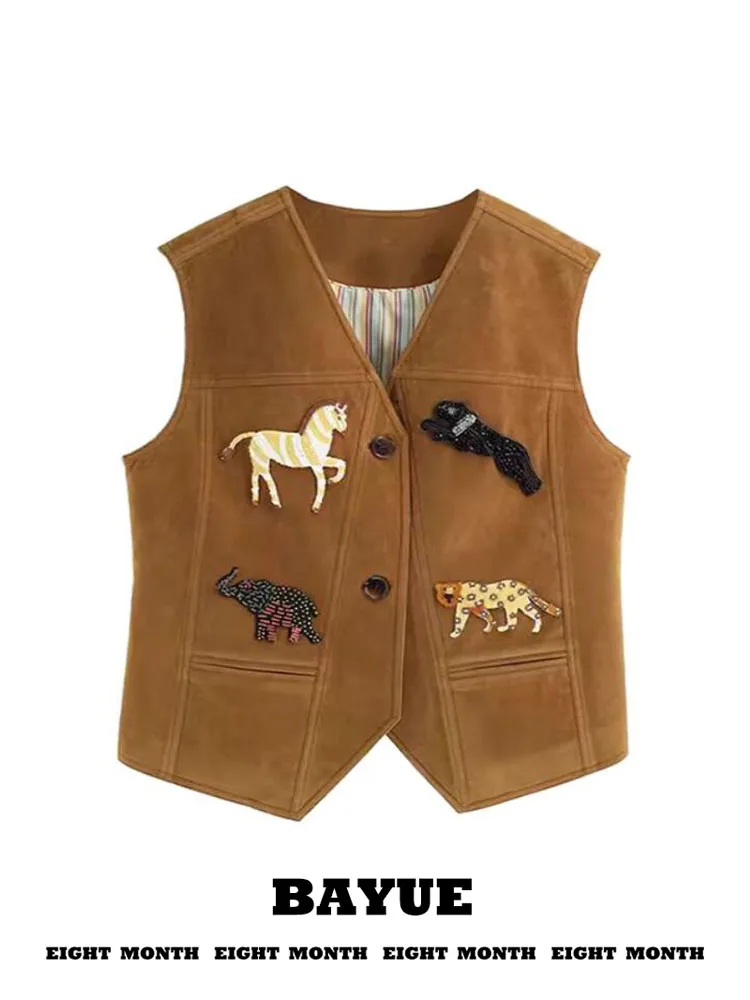 Brown 3D Cartoon Decorative Women's Vest Sleeveless Outerwear Suede Layering Vintage Style Commute Fashion V-Neck Regular Length
Brown 3D Cartoon Decorative Women's Vest Sleeveless Outerwear Suede Layering Vintage Style Commute Fashion V-Neck Regular Length