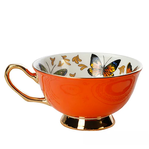British Style Flower Bone China Coffee Cup and Saucer Set High-end Afternoon Tea Pastoral Style Flower Tea Cup
British Style Flower Bone China Coffee Cup and Saucer Set High-end Afternoon Tea Pastoral Style Flower Tea Cup