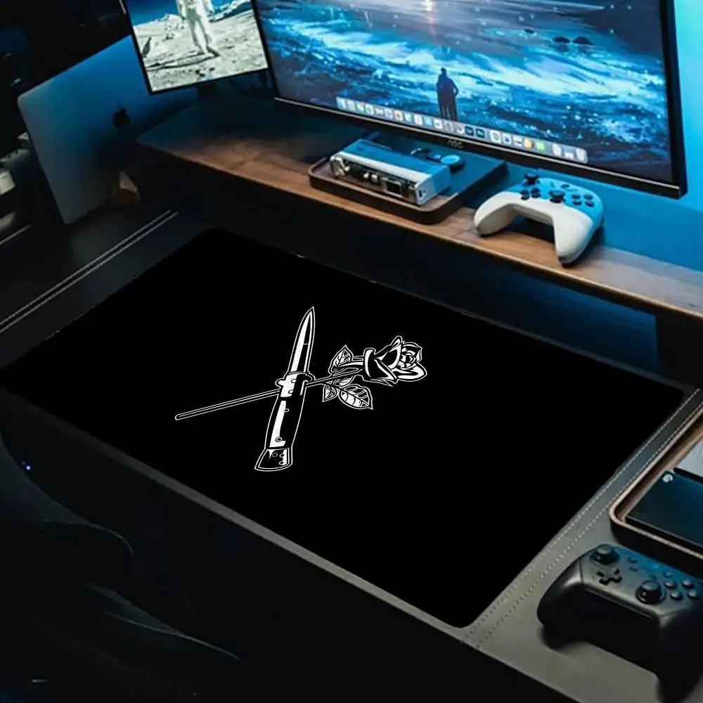 Rose and Swor Mouse Pad Large Gaming Accessory XXL Game Rubber Deskmats HD Non-Slip Computer Keyboard Mat Laptop Long Mousepad
Rose and Swor Mouse Pad Large Gaming Accessory XXL Game Rubber Deskmats HD Non-Slip Computer Keyboard Mat Laptop Long Mousepad