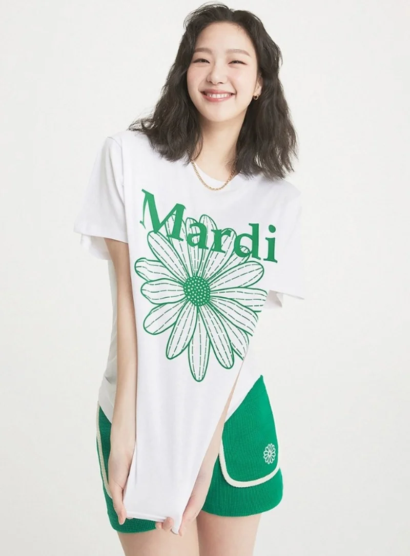 2025 New Trendy Brand Pure Cotton T-shirt Exquisite Printed T-shirt, Comfortable and Close Kimchi Country Celebrity Endorsement
2025 New Trendy Brand Pure Cotton T-shirt Exquisite Printed T-shirt, Comfortable and Close Kimchi Country Celebrity Endorsement