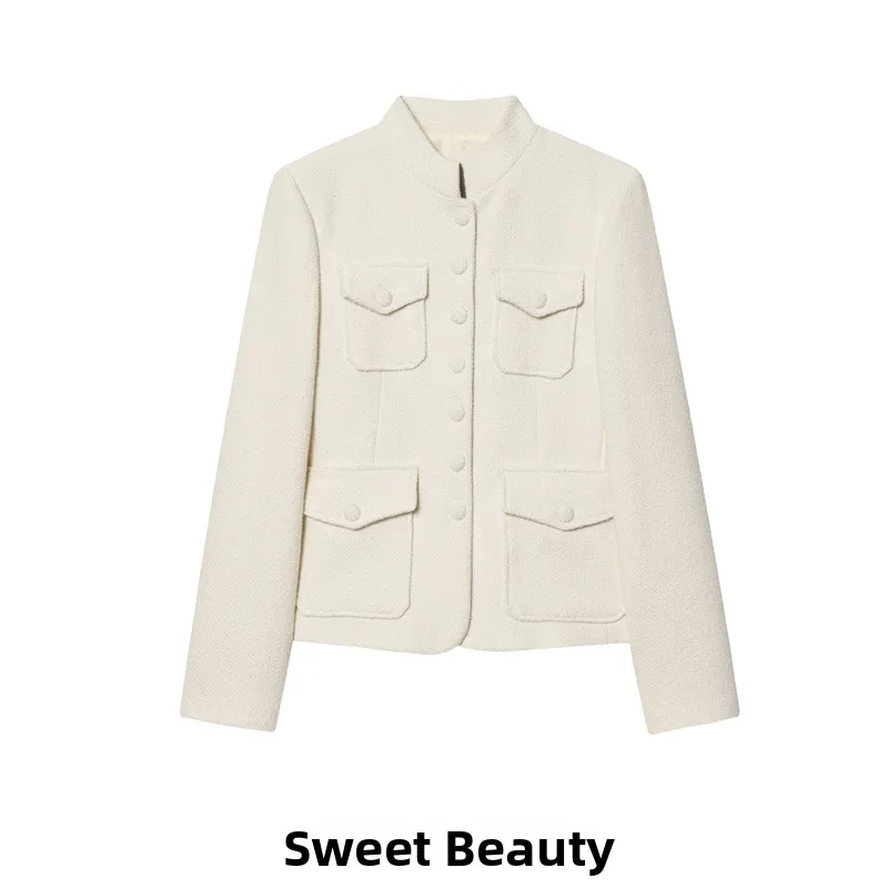 Fashion Slim Fit Long Sleeve Stand Collar Pearl Woolen Suit Jacket Women's Casual Style Polyester Fiber Pocket Detail Coat
Fashion Slim Fit Long Sleeve Stand Collar Pearl Woolen Suit Jacket Women's Casual Style Polyester Fiber Pocket Detail Coat