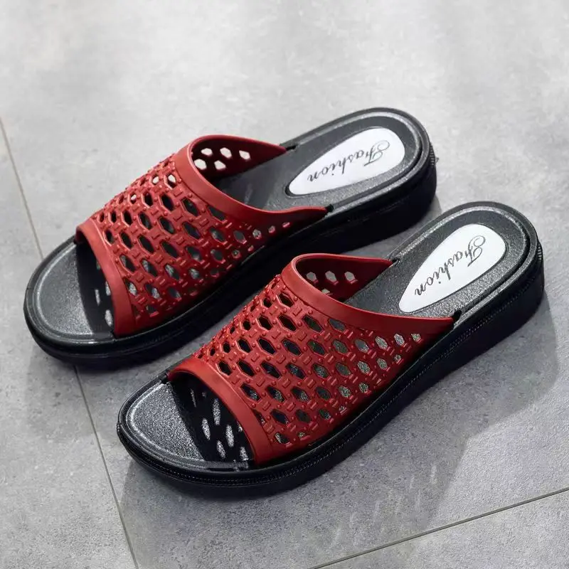 New Women's Summer One Word Hollow Wedges Slippers Thick Sole Non Slip Outdoor Casual Beach Slippers Sandals Home Slippers
New Women's Summer One Word Hollow Wedges Slippers Thick Sole Non Slip Outdoor Casual Beach Slippers Sandals Home Slippers