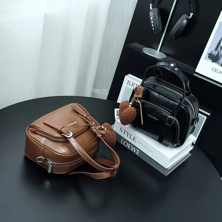 2025 Summer Boston Bag - Leather-like Material Shoulder Satchel with Zipper for Business Meetings, Formal Events & Office Work
2025 Summer Boston Bag - Leather-like Material Shoulder Satchel with Zipper for Business Meetings, Formal Events & Office Work