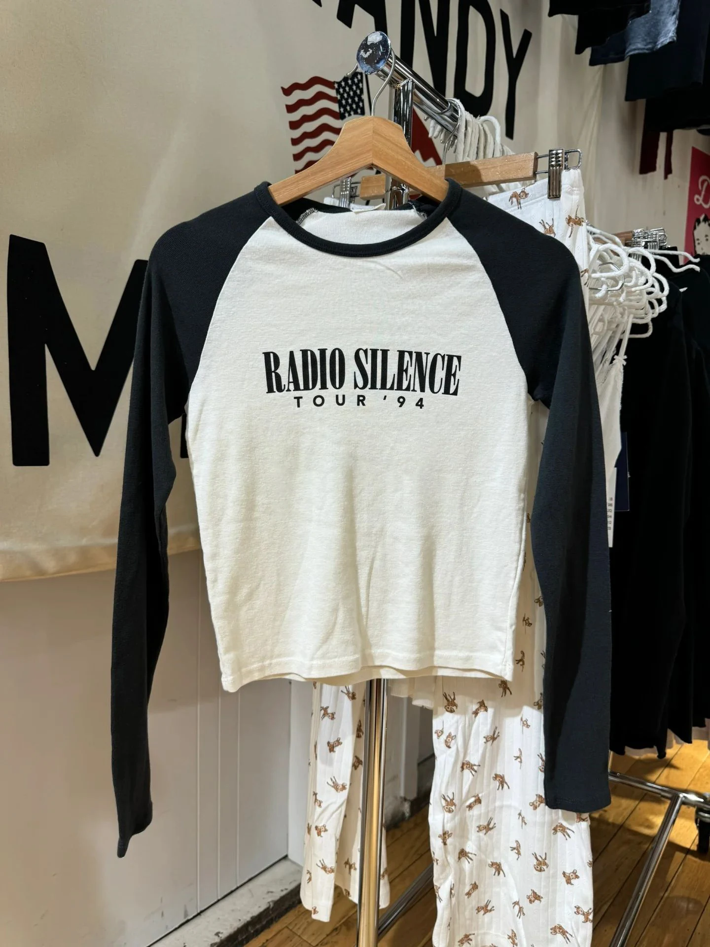 Letter Print Patchwork Long Sleeve T-shirt Women Autumn O-Neck Cotton Slim Tees Femme Vintage Streetwear Casual Tshirt Y2k Top
Letter Print Patchwork Long Sleeve T-shirt Women Autumn O-Neck Cotton Slim Tees Femme Vintage Streetwear Casual Tshirt Y2k Top