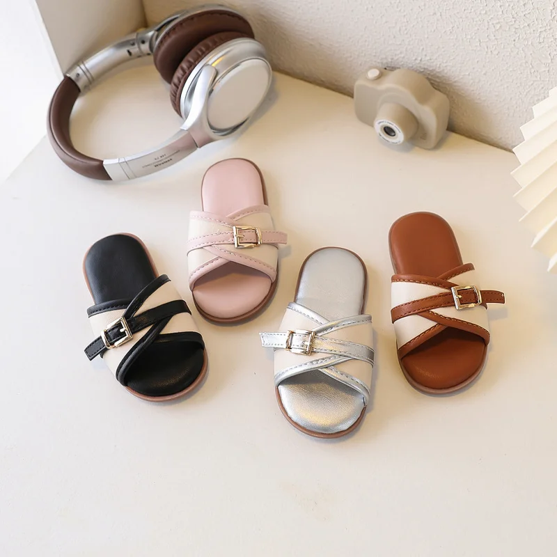 Kids Girls Flat Sandals New Summer Fashion Slippers Children Buckle Beach Sandals Outdoor Slip-On Sandals
Kids Girls Flat Sandals New Summer Fashion Slippers Children Buckle Beach Sandals Outdoor Slip-On Sandals