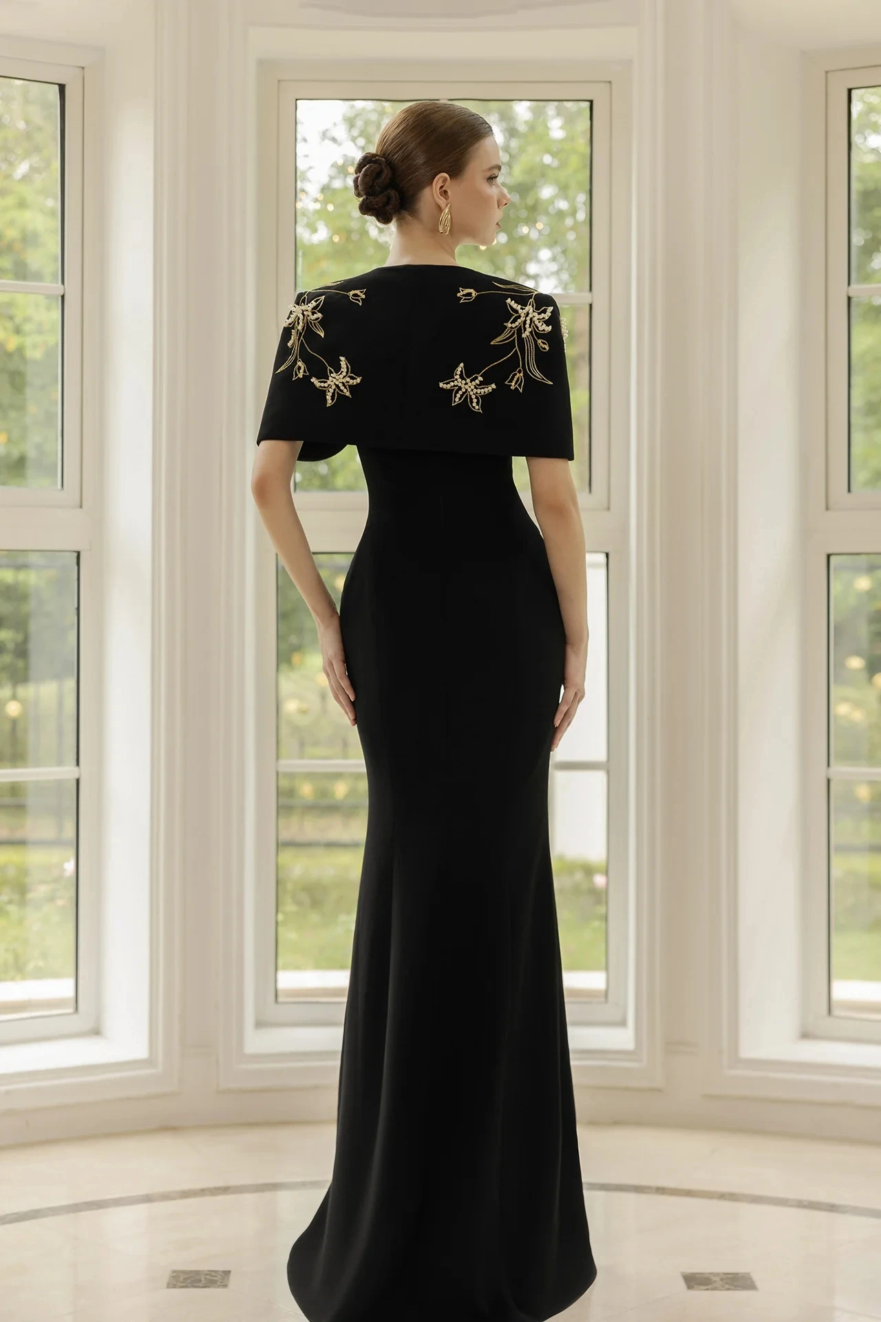 Women's Fashion Pearls Deep V-neck Short Sleeve Formal Party Dresses Customized Black Jersey Mermaid Evening Dress Prom Gown
Women's Fashion Pearls Deep V-neck Short Sleeve Formal Party Dresses Customized Black Jersey Mermaid Evening Dress Prom Gown