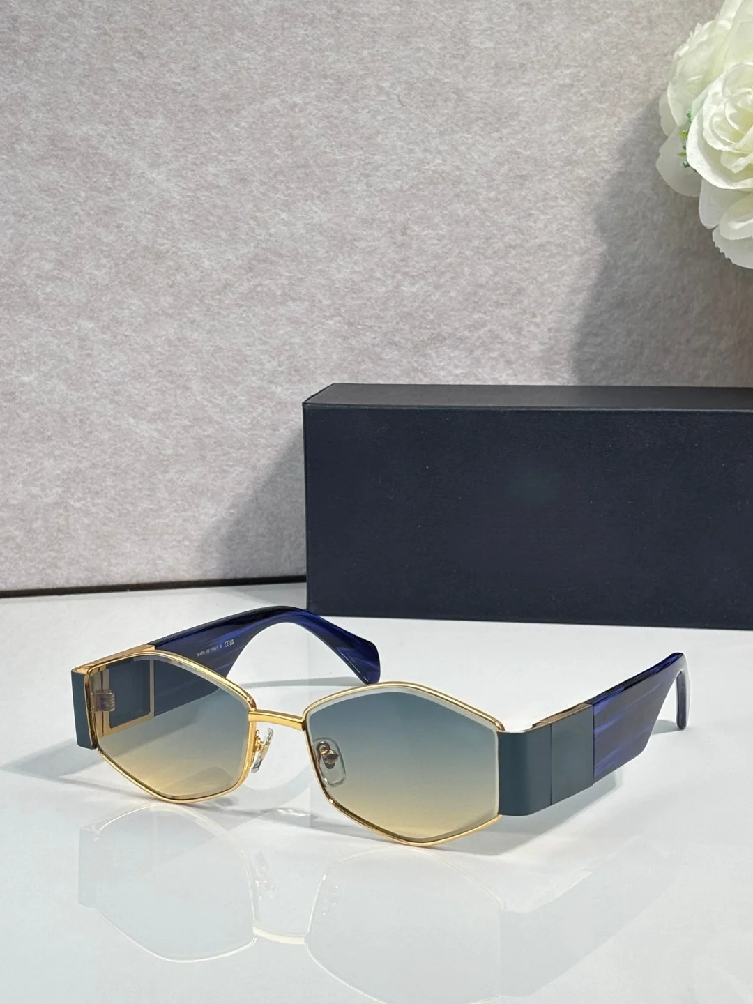 Luxury Brand Glasses Driving Sunglasses Fashion Sunglasses High-End Sunglasses Fashion Accessories Fishing Holiday Gifts1881
Luxury Brand Glasses Driving Sunglasses Fashion Sunglasses High-End Sunglasses Fashion Accessories Fishing Holiday Gifts1881