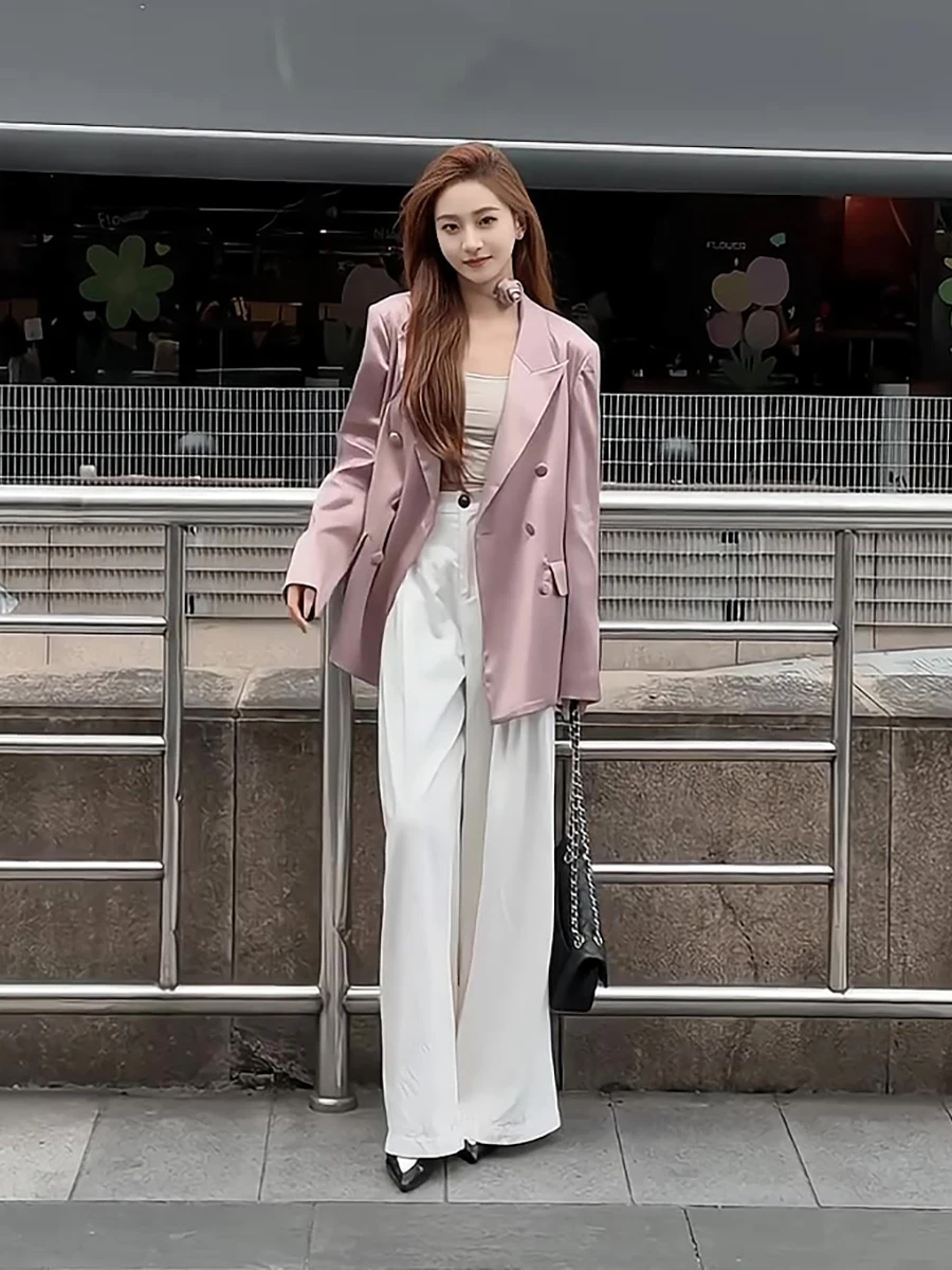 Trendy Double-Breasted Satin Suit Jacket Women's Spring Autumn New Style Floral Decoration Hanging Neck West Coat Design Sense
Trendy Double-Breasted Satin Suit Jacket Women's Spring Autumn New Style Floral Decoration Hanging Neck West Coat Design Sense