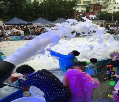 Stage Large Foam Machine Party Shaking Head Jet Foam Machine Kindergarten Outdoor Amusement Water Park Equipment
Stage Large Foam Machine Party Shaking Head Jet Foam Machine Kindergarten Outdoor Amusement Water Park Equipment