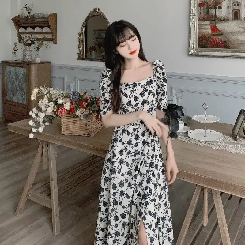 2025 New Retro Princess Sleeve Tea Break Skirt Waist Temperament Chiffon Floral Split Dress Female Summer
2025 New Retro Princess Sleeve Tea Break Skirt Waist Temperament Chiffon Floral Split Dress Female Summer