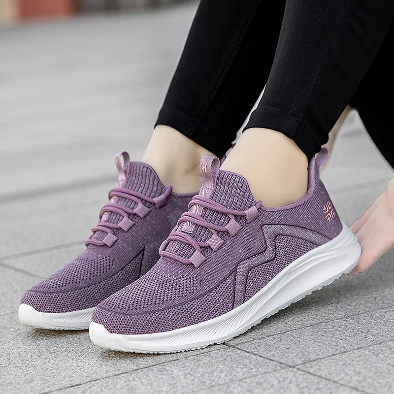 Pop 2025 New Women's Breathable Soft Bottom Casual Single Shoes Fitness Shoes Korean Edition Fashion Casual Sports Shoes
Pop 2025 New Women's Breathable Soft Bottom Casual Single Shoes Fitness Shoes Korean Edition Fashion Casual Sports Shoes