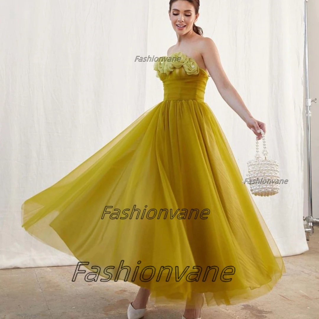 Fashionvane Pearls Handmade Flowers Strapless Prom Dresses Long Ruched Tulle A Line Homecoming Party Girls Wear Evening Dress
Fashionvane Pearls Handmade Flowers Strapless Prom Dresses Long Ruched Tulle A Line Homecoming Party Girls Wear Evening Dress