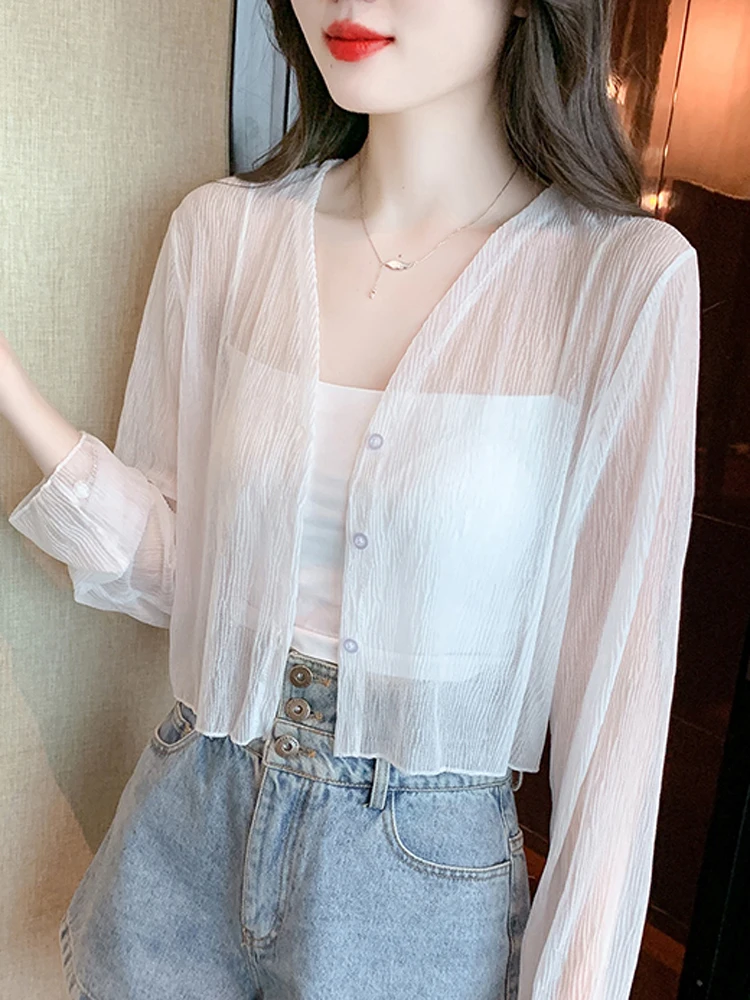 White Ice Silk Women's Summer Thin Chiffon Cardigan with Sling Skirt Outer Covering Shawl Short Jacket Korean Style Commute
White Ice Silk Women's Summer Thin Chiffon Cardigan with Sling Skirt Outer Covering Shawl Short Jacket Korean Style Commute