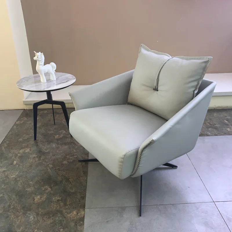 Massage Lounge Chair Salon Styling Vanity Luxury Style Chair Nordic Arm Rest Bedroom Fauteuil Salon Furniture Living Room
Massage Lounge Chair Salon Styling Vanity Luxury Style Chair Nordic Arm Rest Bedroom Fauteuil Salon Furniture Living Room