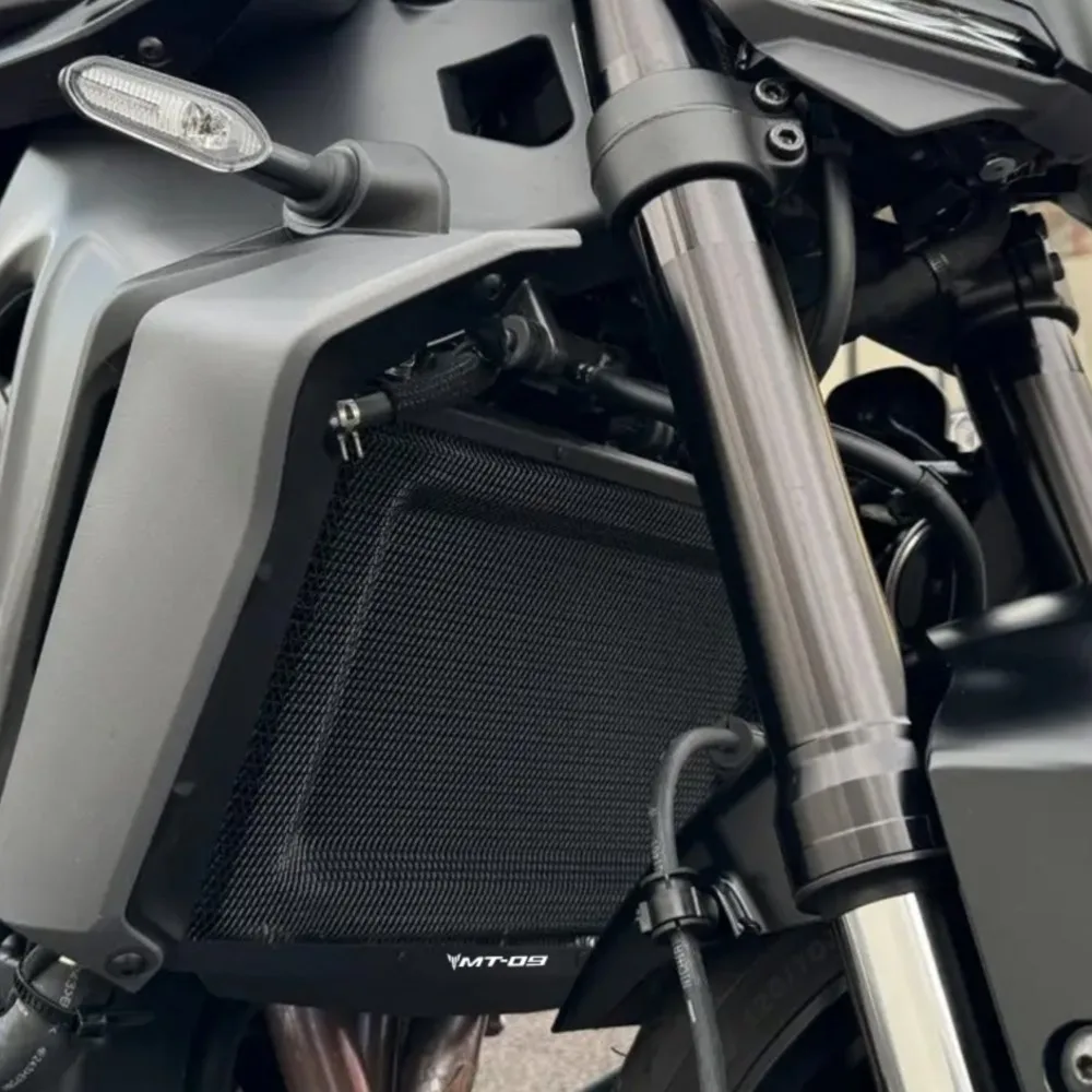 New Radiator Grille Cover Water Tank Radiator Guard Protection For Yamaha MT-09 MT09 MT 09 SP 2024 2025 Motocycle Radiator Guard
New Radiator Grille Cover Water Tank Radiator Guard Protection For Yamaha MT-09 MT09 MT 09 SP 2024 2025 Motocycle Radiator Guard