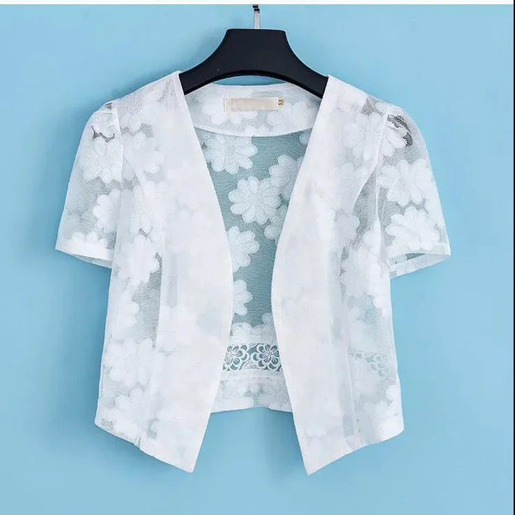 Fashion Summer Thin Coat Hollow Out Lace Chiffon Transparent Sunscreen Shawl Women's Sun Clothing Summer Thin Cape Blouse A185
Fashion Summer Thin Coat Hollow Out Lace Chiffon Transparent Sunscreen Shawl Women's Sun Clothing Summer Thin Cape Blouse A185