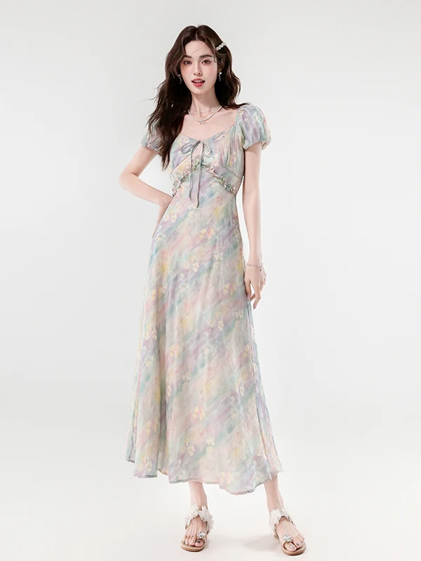 Elegant Romantic Slimming Long Dress Women's Fashion Summer New Style Wooden Romance Soft Midi Dress V-neck Short Sleeve
Elegant Romantic Slimming Long Dress Women's Fashion Summer New Style Wooden Romance Soft Midi Dress V-neck Short Sleeve