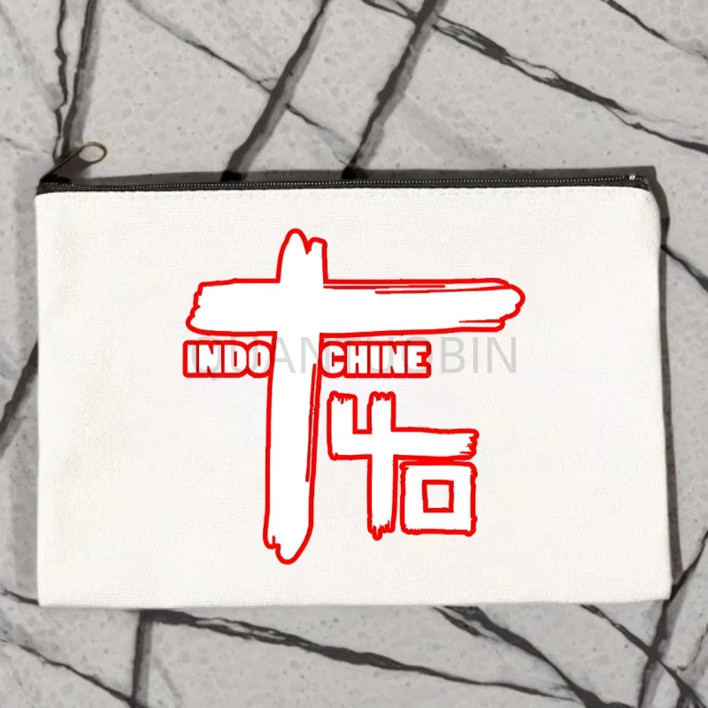 Косметичка-органайзер из холщовой ткани с принтом французской поп-рок группы Indochine, для путешествий, хранения мелочей, пенал для офиса, на молнии
Косметичка-органайзер из холщовой ткани с принтом французской поп-рок группы Indochine, для путешествий, хранения мелочей, пенал для офиса, на молнии