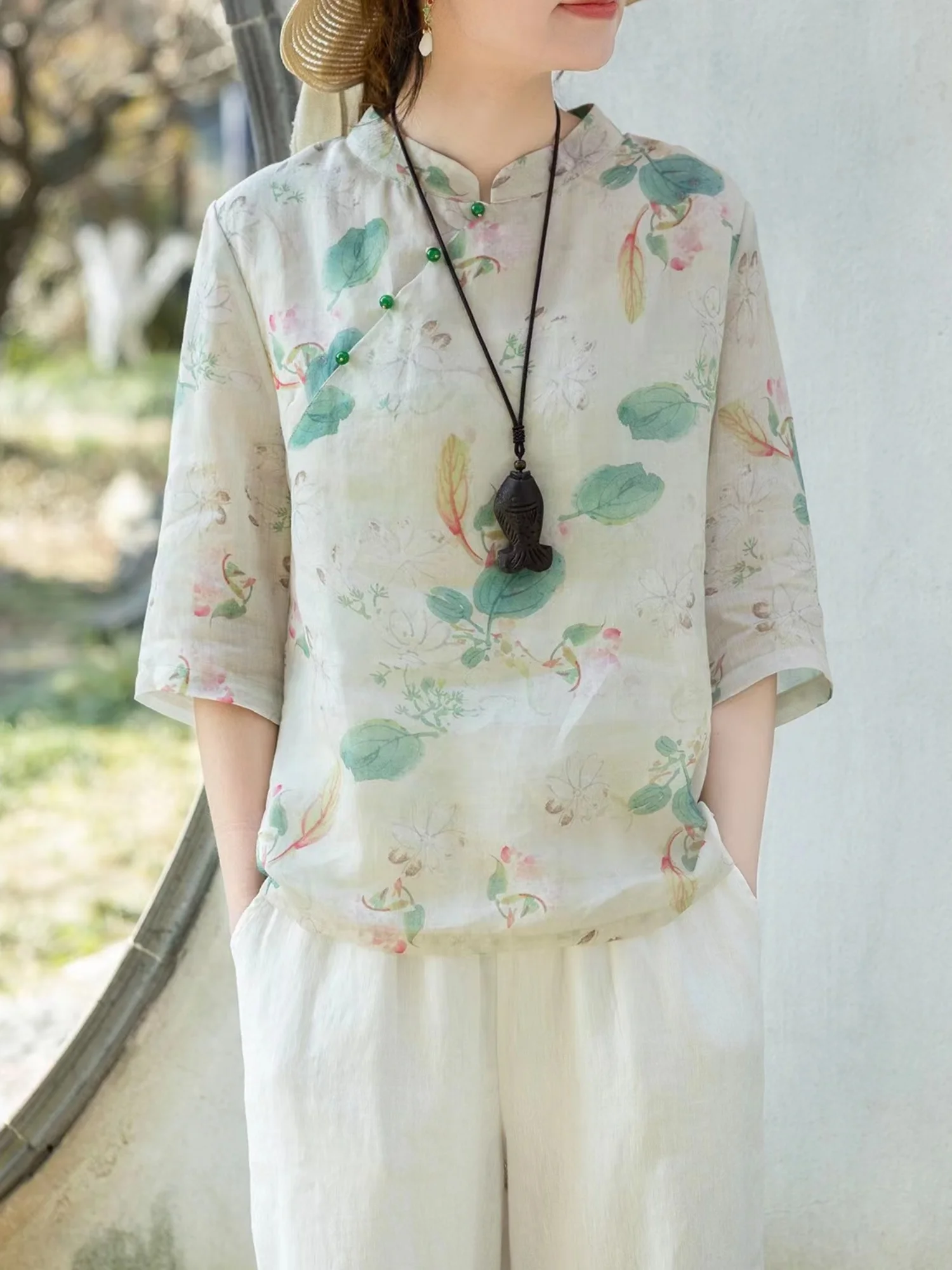 Chinese Style Printed Cotton Linen Shirt Ethnic Sleeveless Top Women's Fashion Retro Loose Fit Summer Clothing
Chinese Style Printed Cotton Linen Shirt Ethnic Sleeveless Top Women's Fashion Retro Loose Fit Summer Clothing