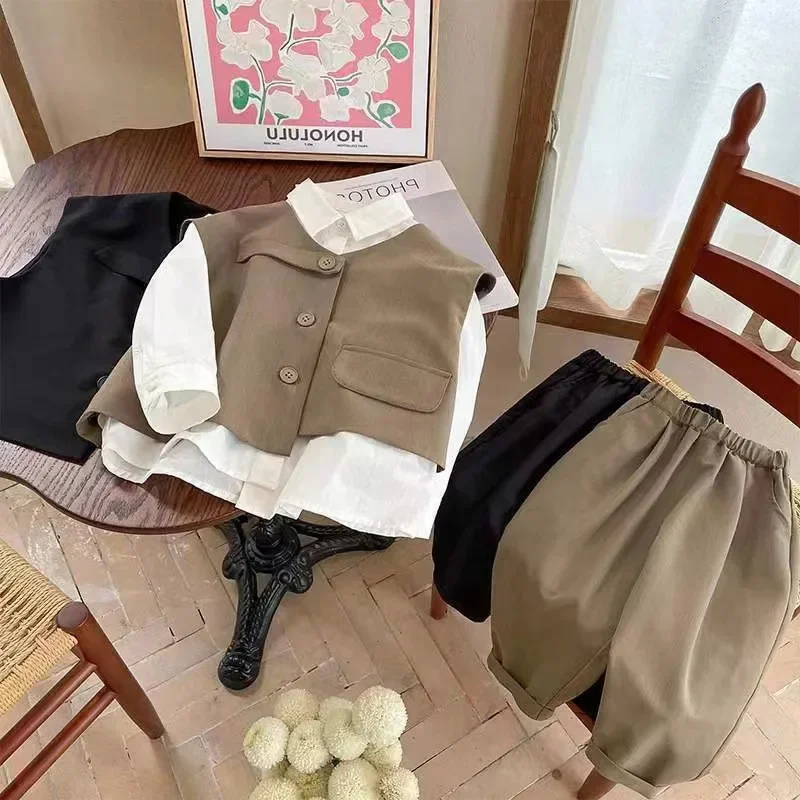 Children's autumn suit for boy baby handsome casual suit vest three-piece set Boy's autumn suit 2025 new style of Uppishai
Children's autumn suit for boy baby handsome casual suit vest three-piece set Boy's autumn suit 2025 new style of Uppishai