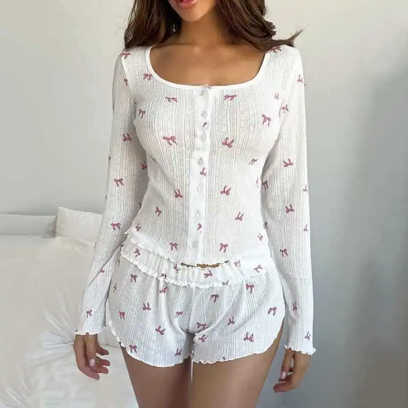 2026 Spring and Summer Home Wear Knitted Bow Printed Long-sleeved Shorts Cardigan Pajamas Two-piece Set for Women
2026 Spring and Summer Home Wear Knitted Bow Printed Long-sleeved Shorts Cardigan Pajamas Two-piece Set for Women