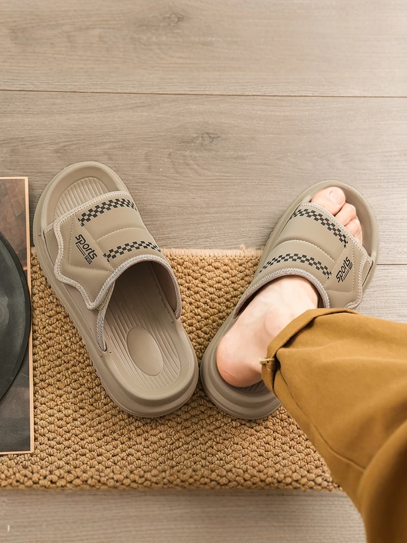Casual Sporty Men's Slippers Summer Outdoor Wear Soft Bottom Anti-Slip Magic Tape Flat Sandals Youth Beach Casual Slippers
Casual Sporty Men's Slippers Summer Outdoor Wear Soft Bottom Anti-Slip Magic Tape Flat Sandals Youth Beach Casual Slippers