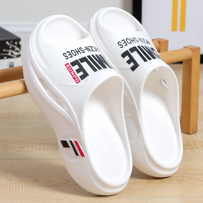 Men's Soft Bottom Wear-Resistant Slip-On Slippers Thick Bottom Sports Indoor Anti-Slip Summer New Style Casual Clogs
Men's Soft Bottom Wear-Resistant Slip-On Slippers Thick Bottom Sports Indoor Anti-Slip Summer New Style Casual Clogs