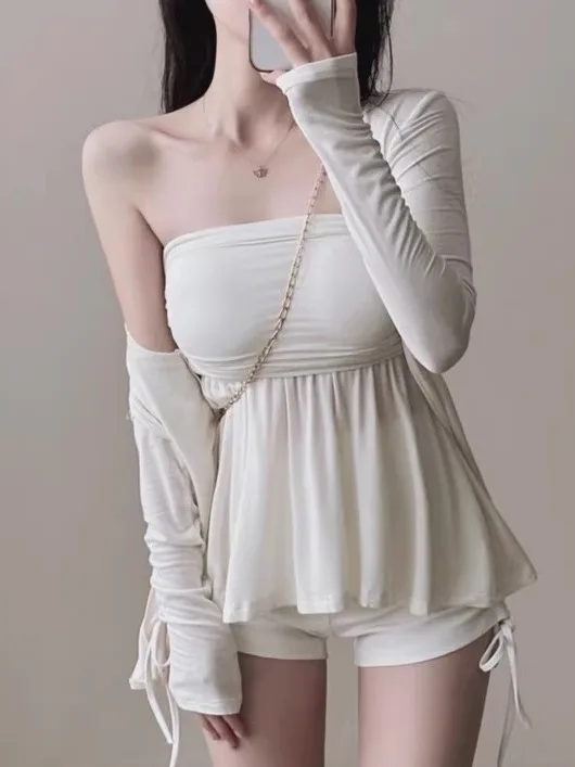 Dongda Gate New Pure Desire Light Tease Sexy Skirt Hem Tube Top with Chest Pad plus Sunscreen Women's Open Cardigan Faion Set
Dongda Gate New Pure Desire Light Tease Sexy Skirt Hem Tube Top with Chest Pad plus Sunscreen Women's Open Cardigan Faion Set