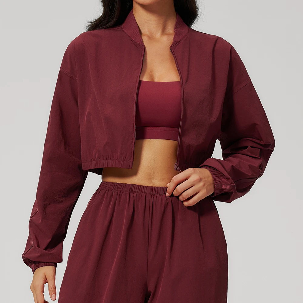 New Summer Yoga Long Sleeved Jacket For Women Sun Protection Outdoor Sports Fitness Short Standing Collar Sun Protection Jacket
New Summer Yoga Long Sleeved Jacket For Women Sun Protection Outdoor Sports Fitness Short Standing Collar Sun Protection Jacket