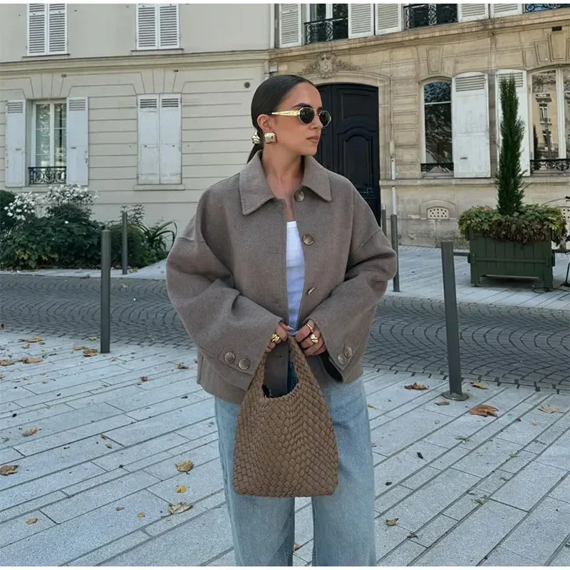 Fashion Single Breasted Lapel Solid Jackets Woman New Long Sleeve Quilted Coat Autumn Female Office Street Outerwear
Fashion Single Breasted Lapel Solid Jackets Woman New Long Sleeve Quilted Coat Autumn Female Office Street Outerwear