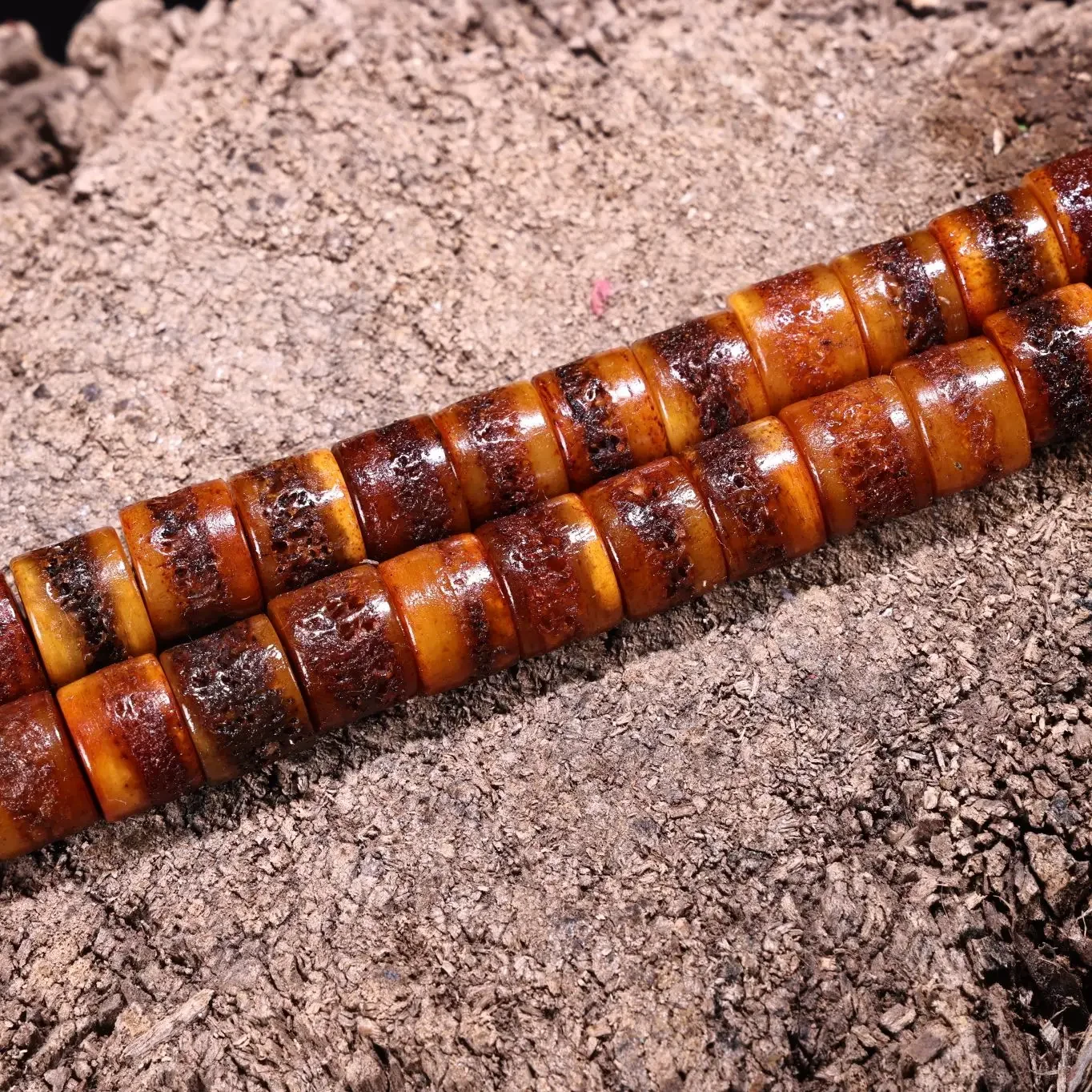 19"Tibetan Temple Collection Old Natural Gabala 108 Buddha Beads Necklace Pendant Amulet Dharam Town house
19"Tibetan Temple Collection Old Natural Gabala 108 Buddha Beads Necklace Pendant Amulet Dharam Town house