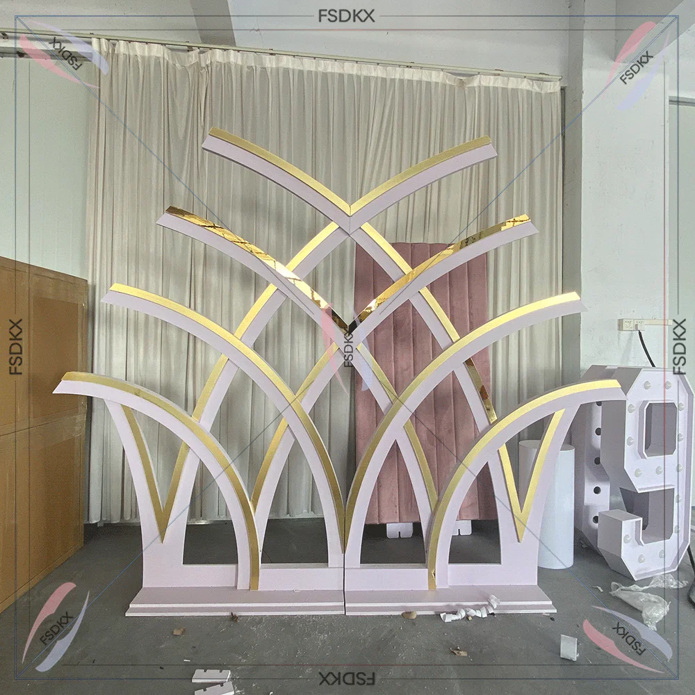 New Product Indian Wedding Backdrop Gold Birthday Wedding Party Background Frame Acrylic Hollow Pattern Backdrop Wall
New Product Indian Wedding Backdrop Gold Birthday Wedding Party Background Frame Acrylic Hollow Pattern Backdrop Wall