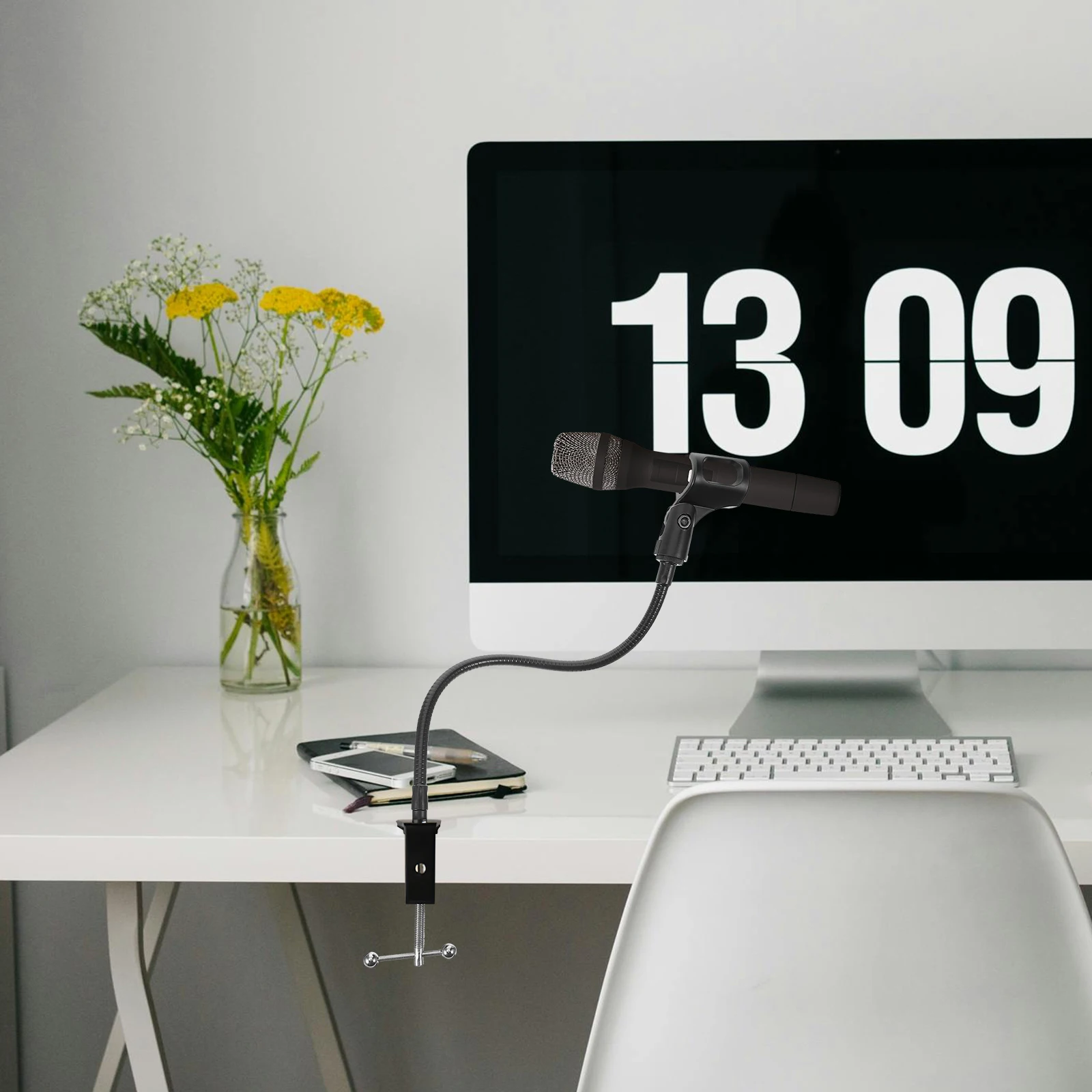 1 set Microphone Stand Adjustable Gooseneck Phone Holder 360 Rotation Desk Mount For Live Streaming Video Conference Mic Arm
1 set Microphone Stand Adjustable Gooseneck Phone Holder 360 Rotation Desk Mount For Live Streaming Video Conference Mic Arm