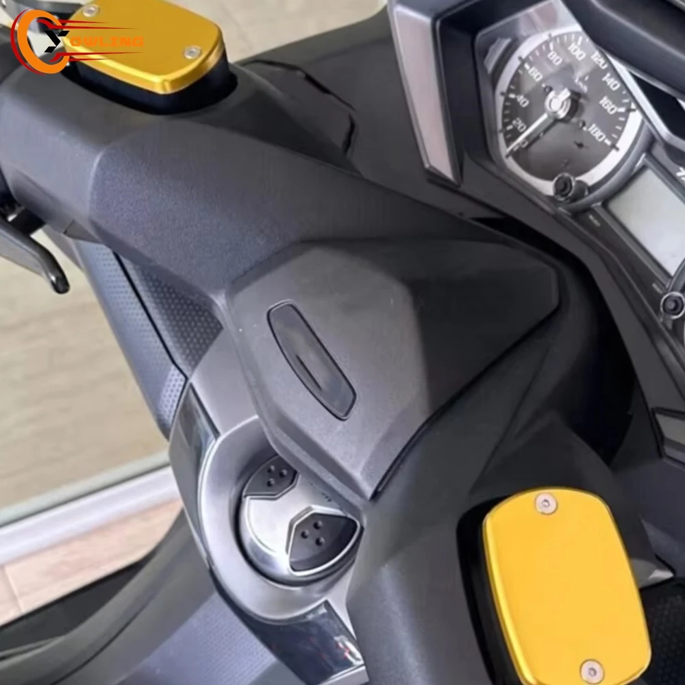 For Yamaha TMAX500 T-MAX T MAX 500 2008-2011 TMAX530 2012-2018 2017 T MAX Motorcycle Front Brake Fluid Reservoir Tank Cap Cover
For Yamaha TMAX500 T-MAX T MAX 500 2008-2011 TMAX530 2012-2018 2017 T MAX Motorcycle Front Brake Fluid Reservoir Tank Cap Cover