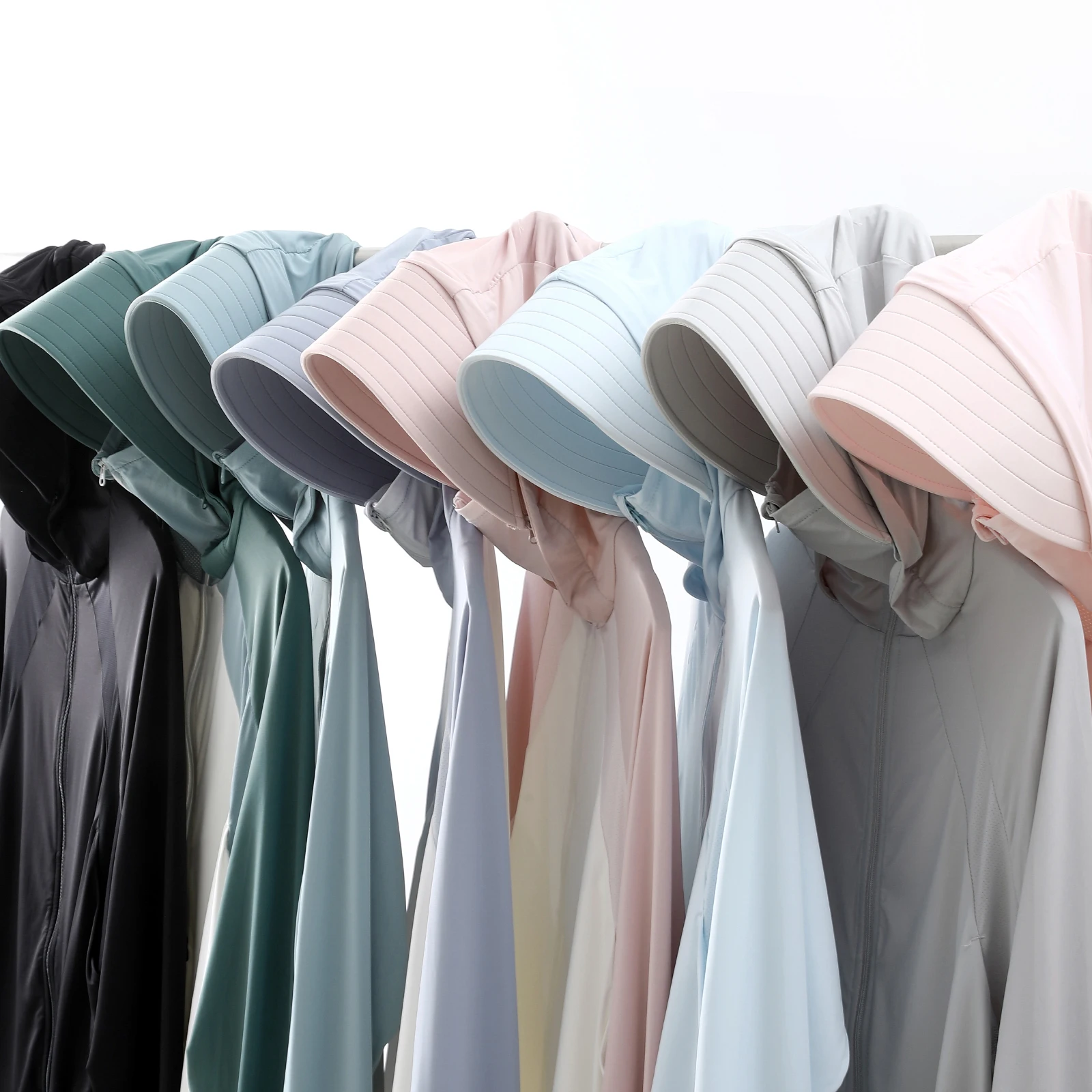 UPF50 Summer Ladies Thin Breathable Wide Brim Skin Sensation Ice Silk Hat Coat Sun Protection Long Sve Zipper Closure Casual
UPF50 Summer Ladies Thin Breathable Wide Brim Skin Sensation Ice Silk Hat Coat Sun Protection Long Sve Zipper Closure Casual