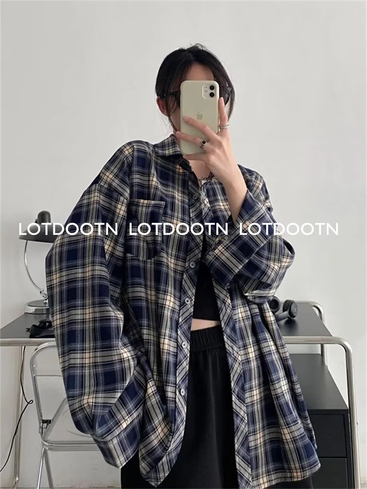 Рубашка в клетку LOTDOOTN, повседневные женские блузки, модная женская винтажная уличная одежда с длинным рукавом, свободная клетчатая блузка, топы, повседневные рубашки
Рубашка в клетку LOTDOOTN, повседневные женские блузки, модная женская винтажная уличная одежда с длинным рукавом, свободная клетчатая блузка, топы, повседневные рубашки