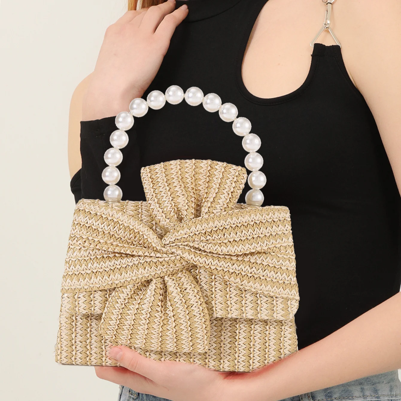 Unique Design Pearl Handbag Fashionable Versatile Handmade Bow Women's Woven Straw Evening Bag
Unique Design Pearl Handbag Fashionable Versatile Handmade Bow Women's Woven Straw Evening Bag