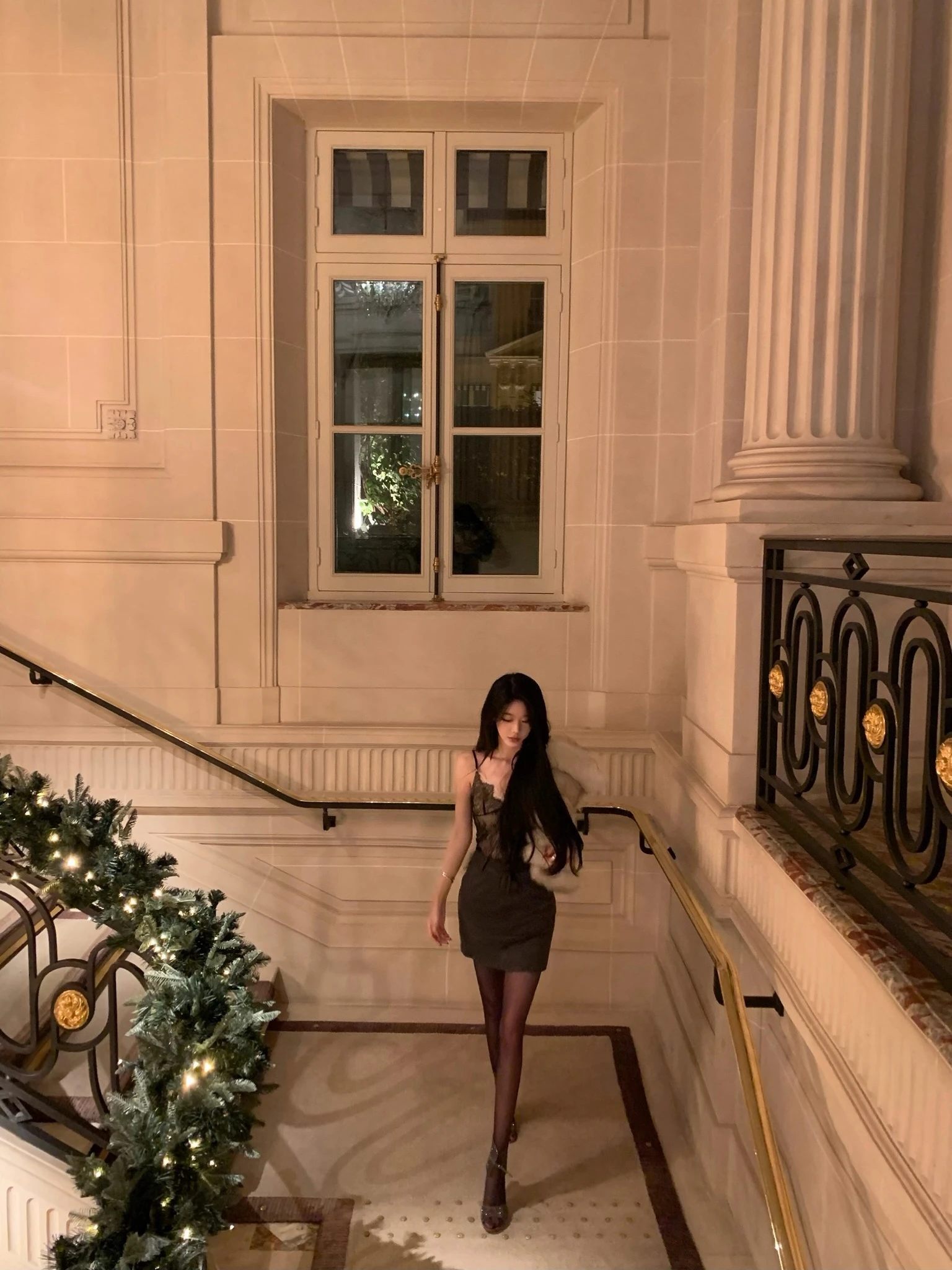 Юбка из замши с эффектом похудения и широким поясом для женщин: модная ретро-модель с высокой талией, А-силуэт
Юбка из замши с эффектом похудения и широким поясом для женщин: модная ретро-модель с высокой талией, А-силуэт