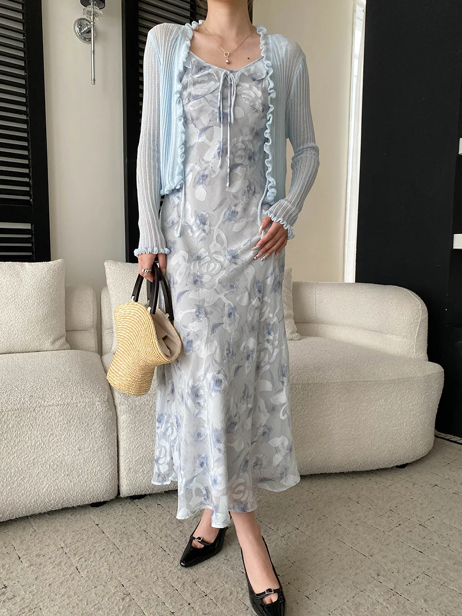 Spring and summer women's ruffled lace up floral dress knitted cardigan set
Spring and summer women's ruffled lace up floral dress knitted cardigan set