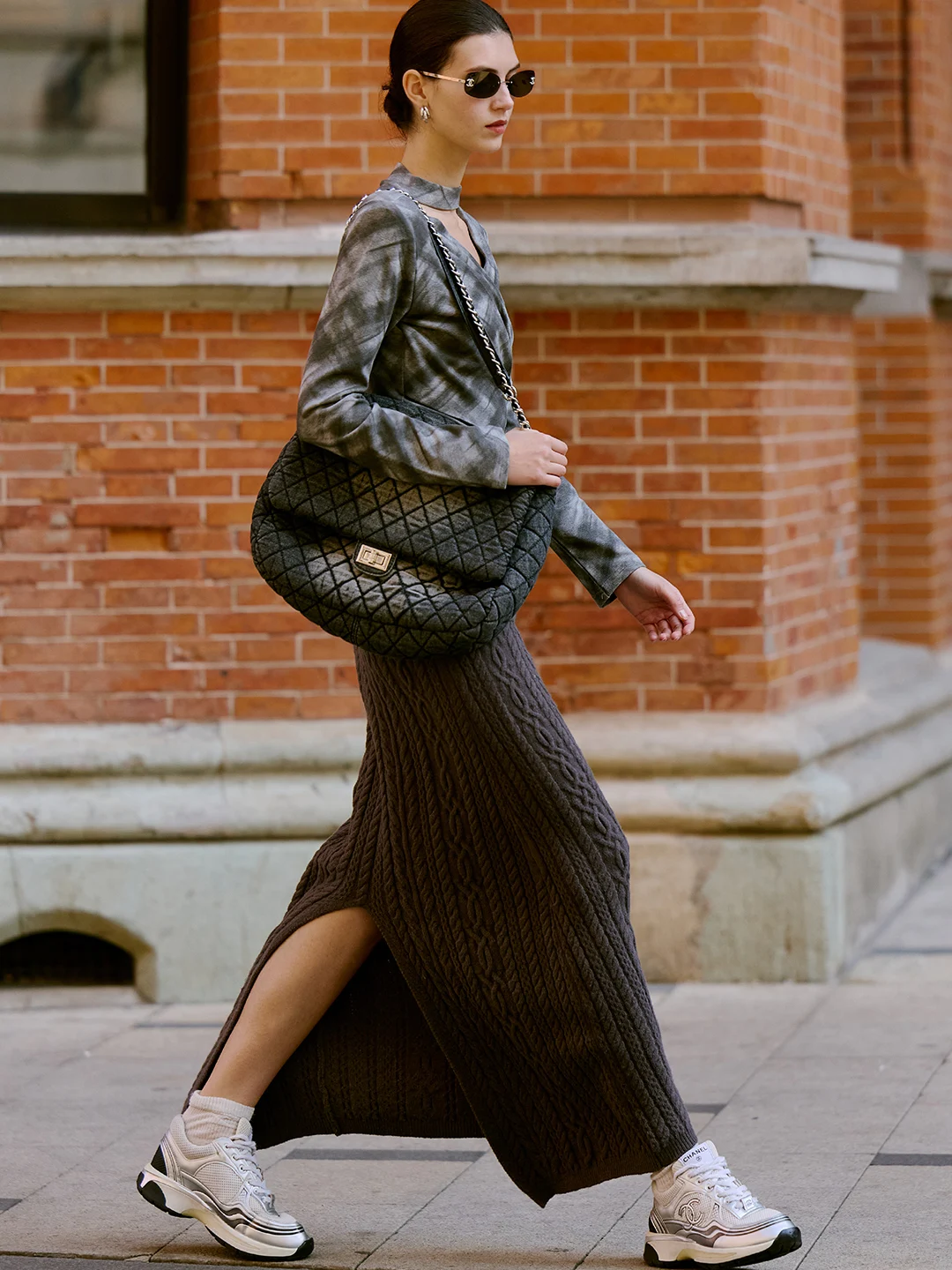 Luna7xi Women's Cross V-ne Long Sve T-irt Slim Fit Waist Cinched Pleated Base Layer Top Korean Sle Commute Faion
Luna7xi Women's Cross V-ne Long Sve T-irt Slim Fit Waist Cinched Pleated Base Layer Top Korean Sle Commute Faion