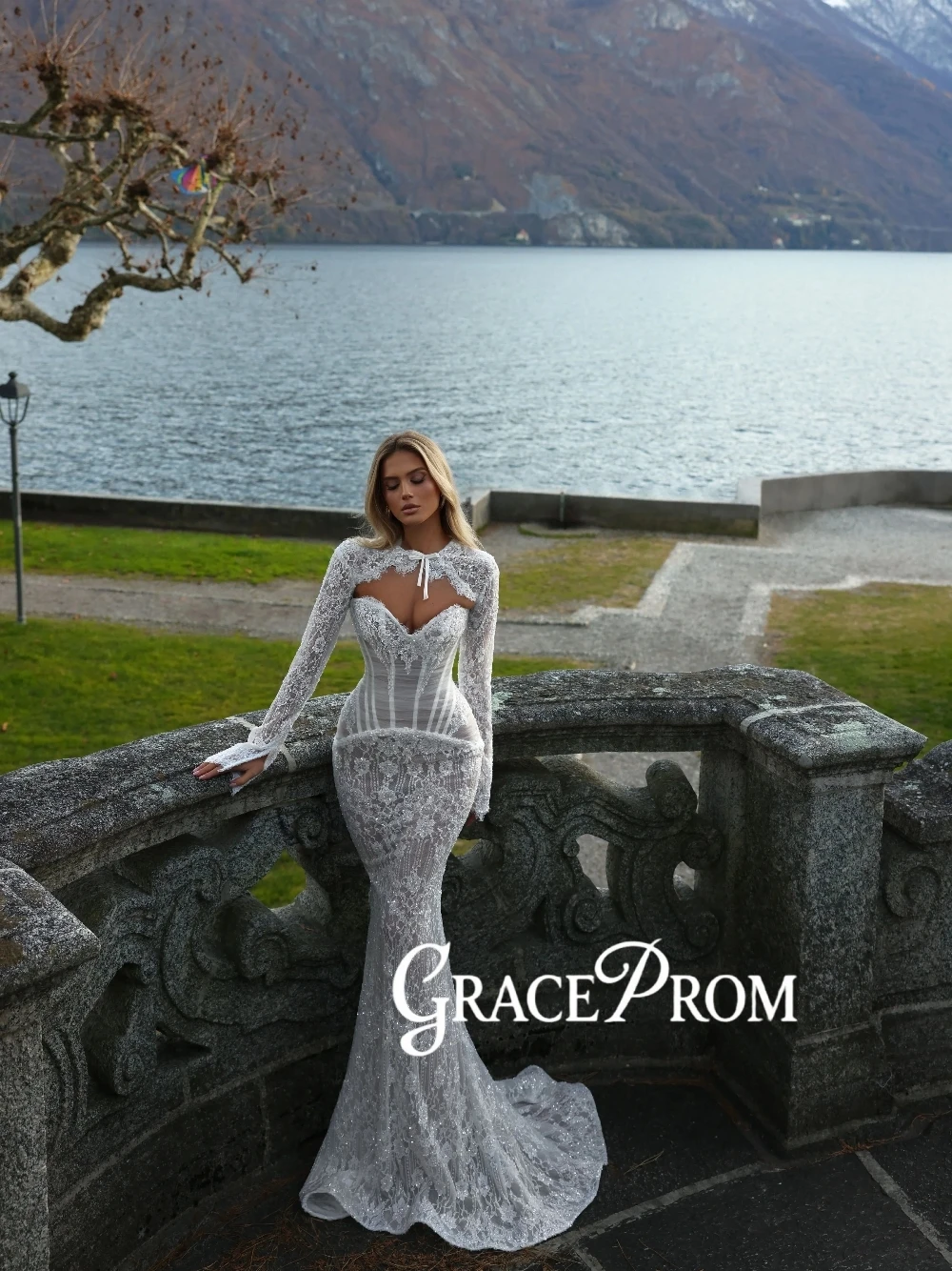 Свадебное платье 2026: сексуальное, с V-образным вырезом, облегающее, расшитое бисером и кружевом, 2 в 1, романтичное, очаровательное, с корсетом, на заказ
Свадебное платье 2026: сексуальное, с V-образным вырезом, облегающее, расшитое бисером и кружевом, 2 в 1, романтичное, очаровательное, с корсетом, на заказ