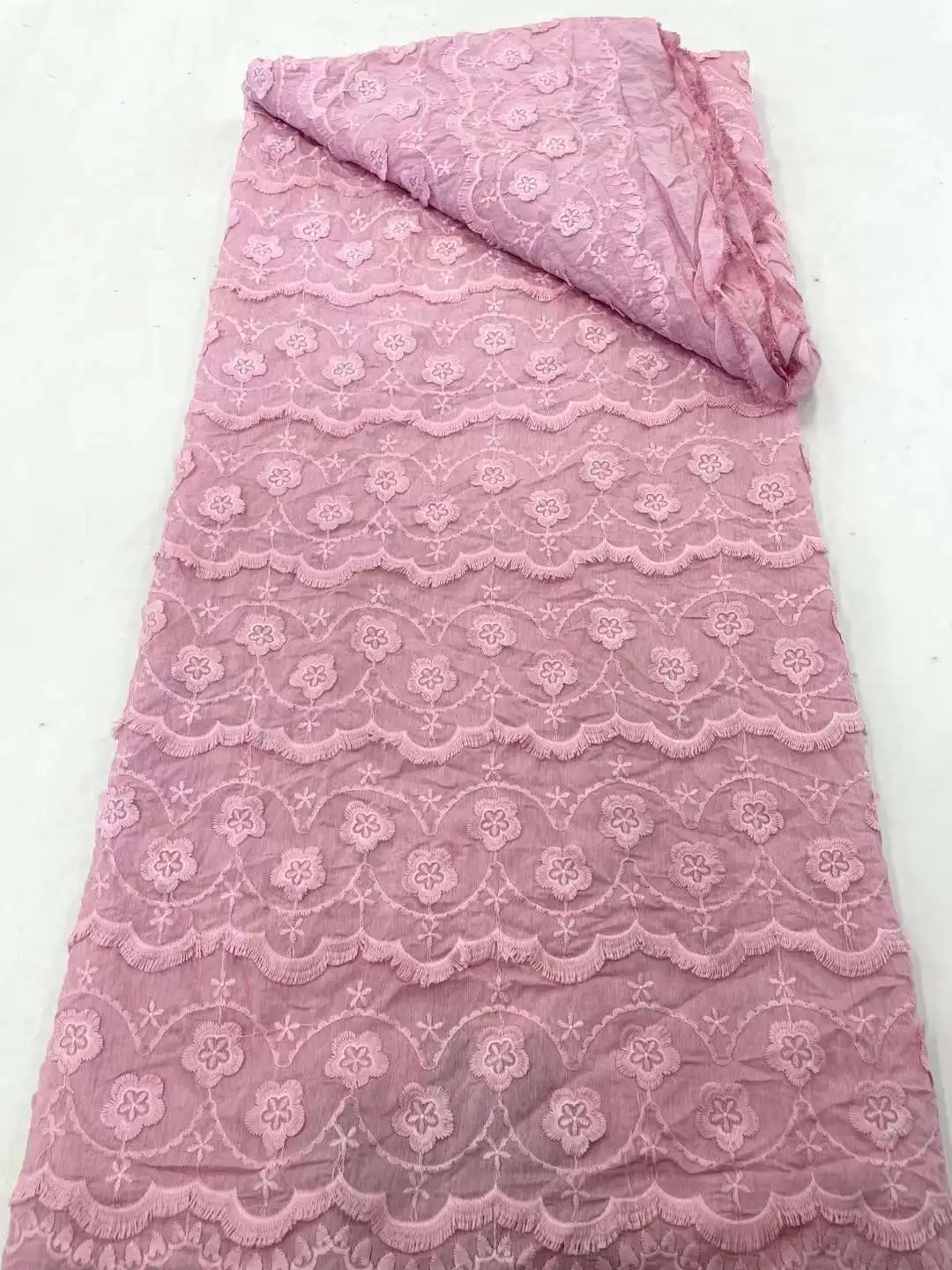 African Chiffon Lace Fabric 2024 High Quality Lace Chiffon Lace French Tulle Lace Fabric For Nigeria Wedding Party Dresses Woman
African Chiffon Lace Fabric 2024 High Quality Lace Chiffon Lace French Tulle Lace Fabric For Nigeria Wedding Party Dresses Woman