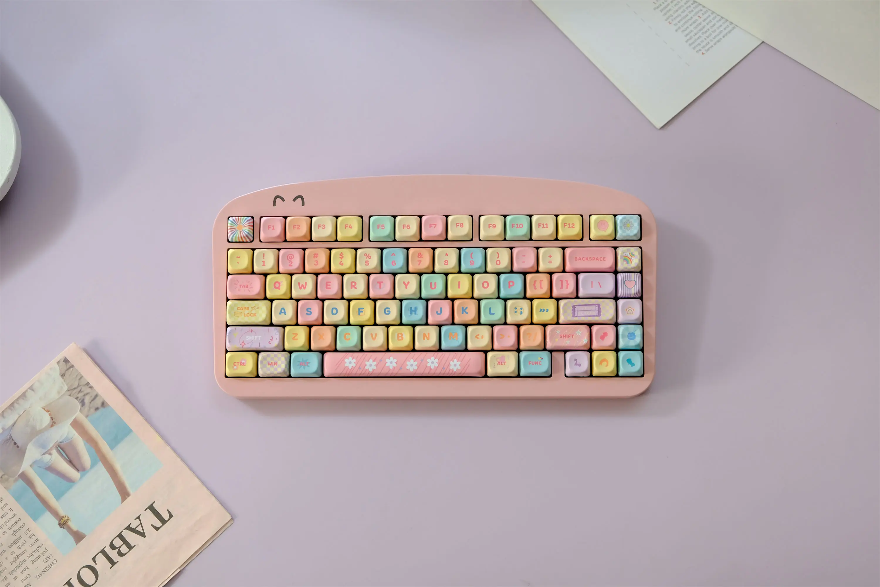 Набор клавиш Dopamine, 132 клавиши, материал PBT, профиль MOA XOA, DYE-SUB, персонализированные клавиши для механической клавиатуры MX Switch Wooting
Набор клавиш Dopamine, 132 клавиши, материал PBT, профиль MOA XOA, DYE-SUB, персонализированные клавиши для механической клавиатуры MX Switch Wooting