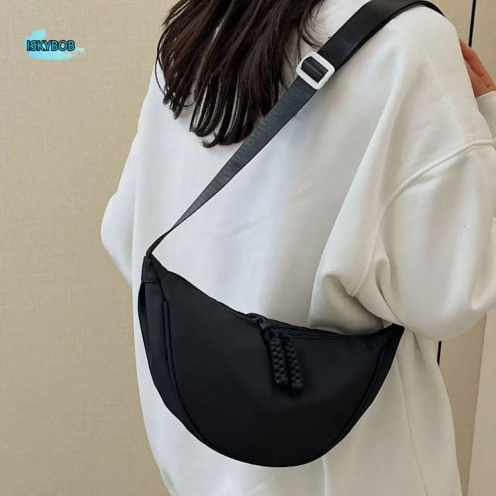 Fashion Nylon Hobo Crossbody Bag Handbag Solid Color Single Shoulder Bags Chest Bag Large Capacity Canvas Dumpling Bag Street
Fashion Nylon Hobo Crossbody Bag Handbag Solid Color Single Shoulder Bags Chest Bag Large Capacity Canvas Dumpling Bag Street